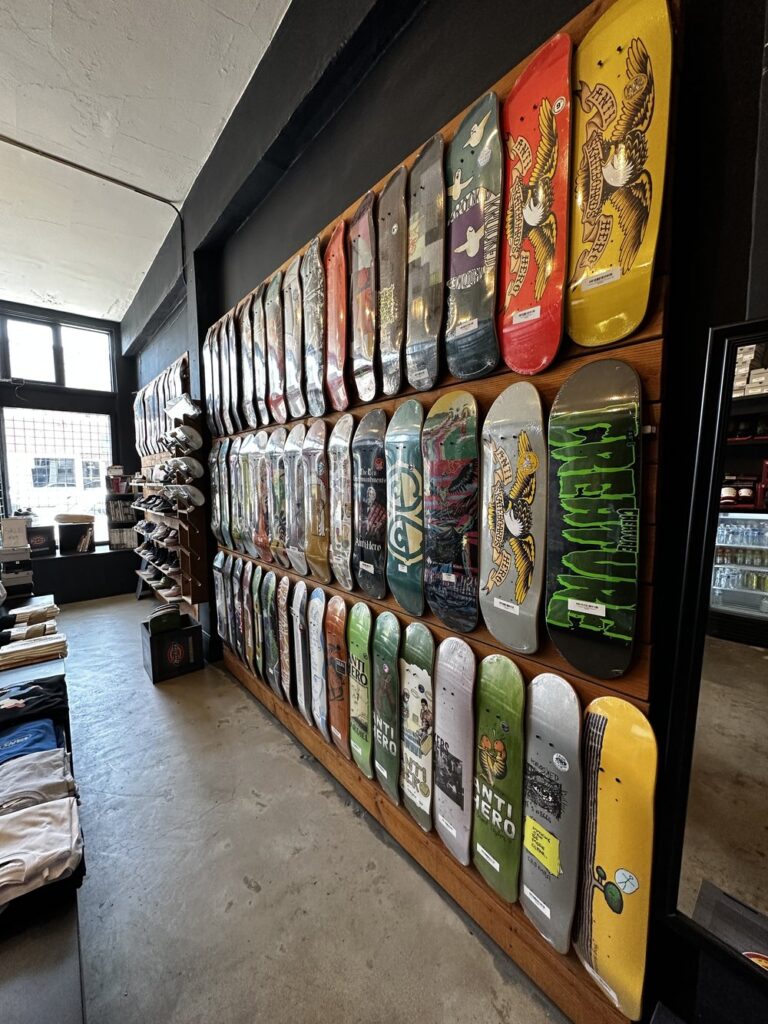 Commonwealth Skateboarding, Beer and Gear, AOPortland